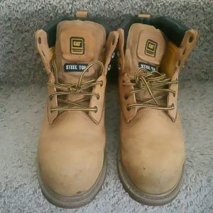 **SOLD**Men's Size 10 Caterpillar steel toe boots